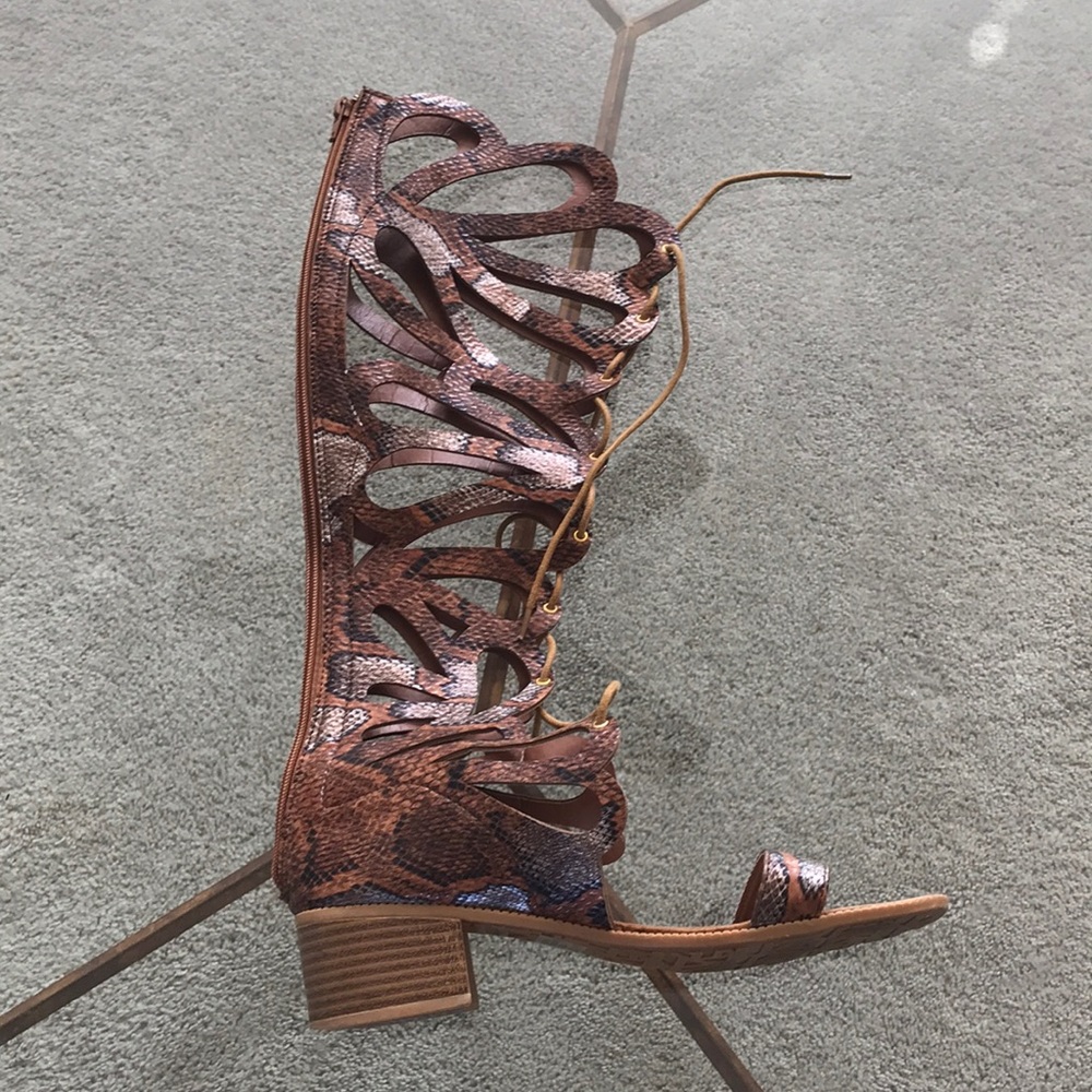 Open toe gladiator booties
